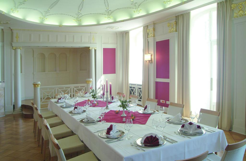 Hotel Schloss Schweinsburg Neukirchen-Pleiße Bekvämligheter bild